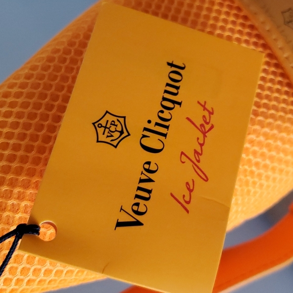 Veuve Clicquot Champagne Brut Ice Jacket Orange Scuba Insulated Carry Case Bag - Picture 6 of 9